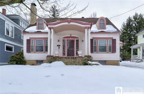 149 Park St, Jamestown, NY 14701