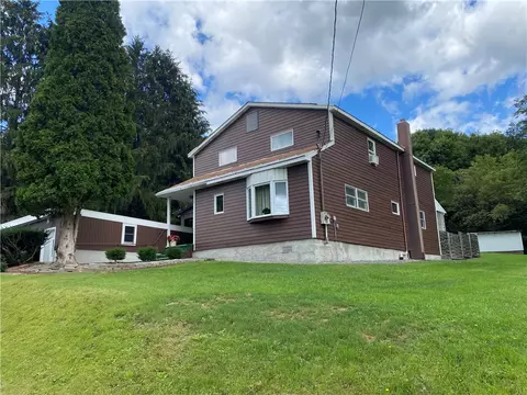 8239 Hill Rd, Hamilton, NY 13346