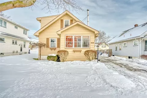 60 Florence Ave, Greece, NY 14616
