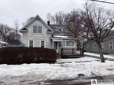 134 Nevins St, Dunkirk, NY 14048