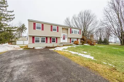 3783 White Rd, Marion, NY 14505