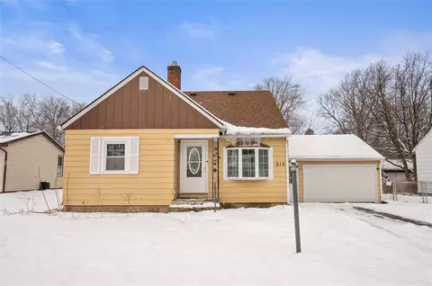 315 Fetzner Rd, Greece, NY 14626