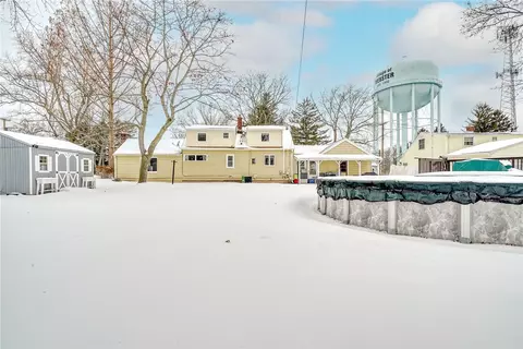 1076 Webster Rd, Webster, NY 14580 photo 6