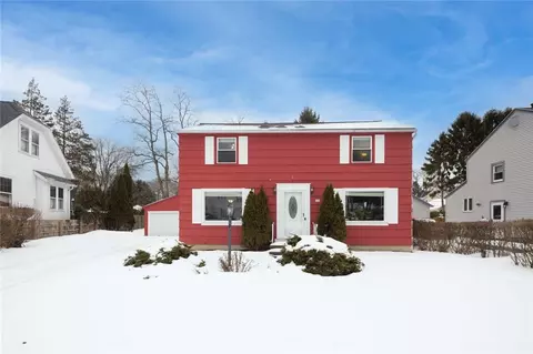 50 Pleasant Way, Irondequoit, NY 14622