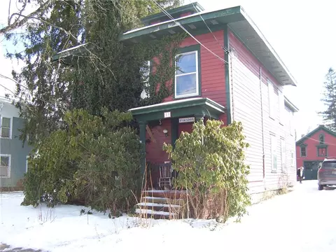 23 Hayes St, Norwich, NY 13815