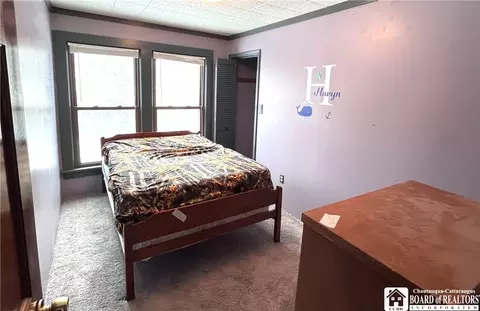 Bedroom - 318 King St, Olean, NY 14760 photo 6 of 7