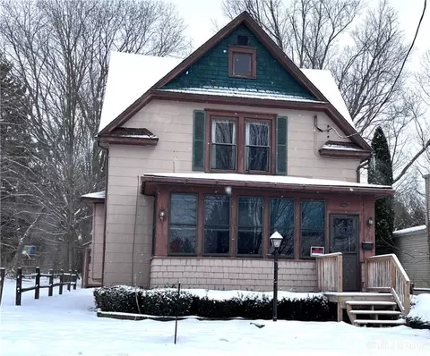 318 King St, Olean, NY 14760