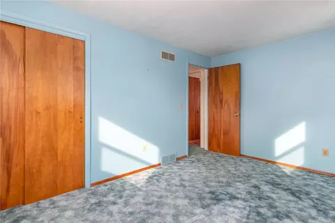 30 Page Ave, Irondequoit, NY 14609 photo 17