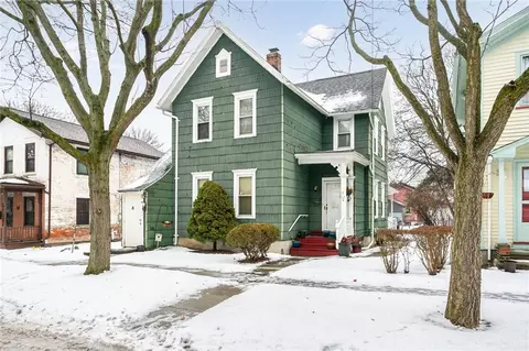 52 Madison St, Rochester, NY 14608