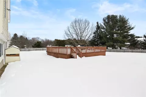 692 Dewitt Rd, Webster, NY 14580 photo 38