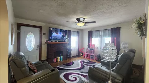 Entry Way - 89 Rodessa Rd, Greece, NY 14616 photo 2 of 2