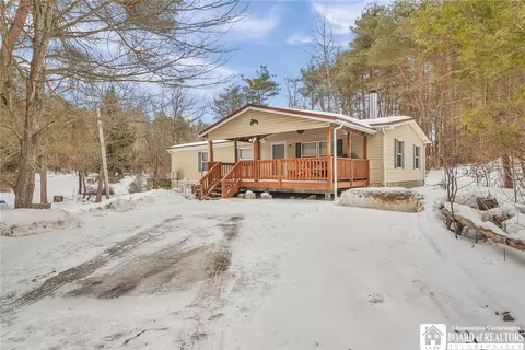 954 Lyndon Rd, Lyndon, NY 14737