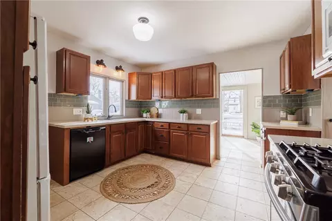 83 Durand Dr, Irondequoit, NY 14622 photo 12