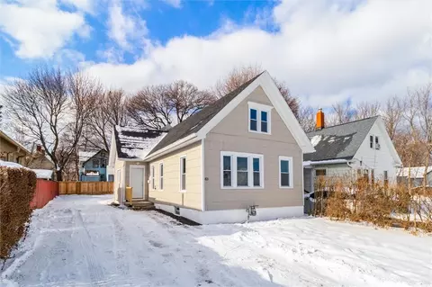 83 Hollister St, Rochester, NY 14605