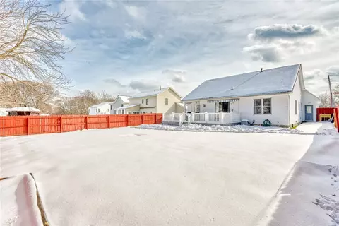30 Perrigo St, Irondequoit, NY 14609 photo 38