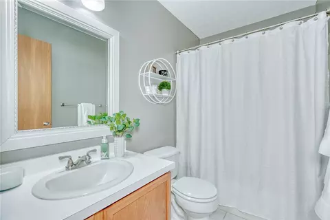 30 Perrigo St, Irondequoit, NY 14609 photo 31