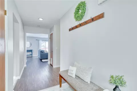 30 Perrigo St, Irondequoit, NY 14609 photo 8
