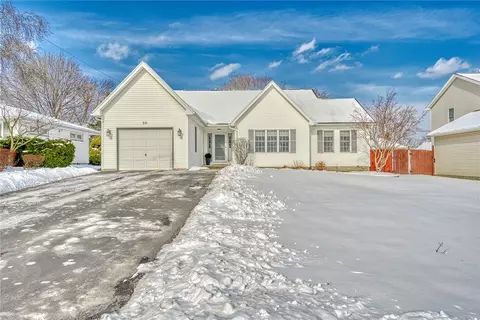 30 Perrigo St, Irondequoit, NY 14609