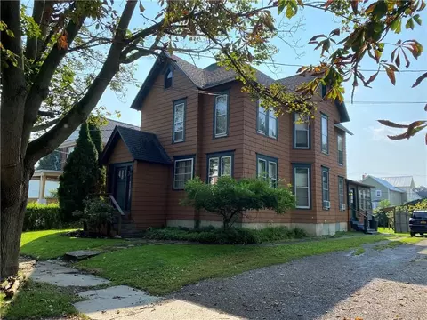 31 Bennett St, Hornell, NY 14843