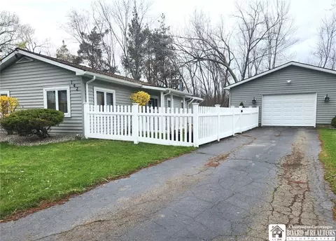 142 Pulaski St, Pomfret, NY 14063