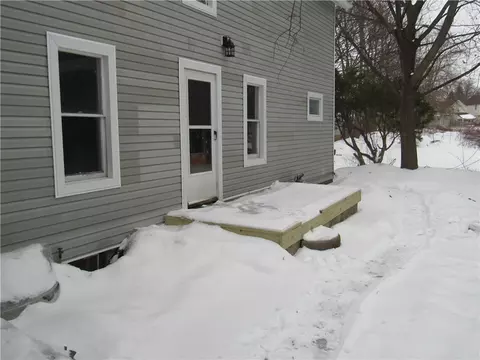 3 Scott St, Lyons, NY 14489 photo 2