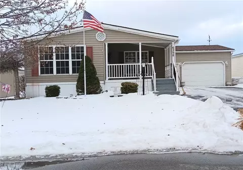 6298 Murphy Dr #622, Victor, NY 14564