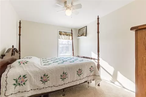 33 Hazel Bark Run, Gates, NY 14606 photo 20