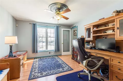 33 Hazel Bark Run, Gates, NY 14606 photo 13