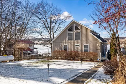 4320 Parkhurst Dr, Dundee, NY 14837
