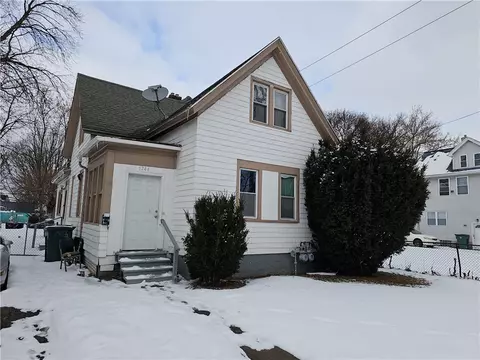 1744 Clifford Ave, Rochester, NY 14609