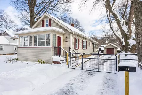 164 Willowbrook Rd, Greece, NY 14616