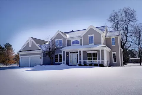 15 Rolling Plns, Honeoye Falls, NY 14472