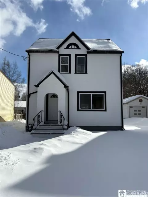 13 Mason St, Ellicott, NY 14733