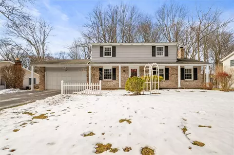 19 Brookside Dr, Perinton, NY 14450