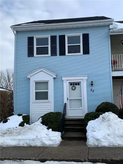 53 Southfield Dr, Webster, NY 14580