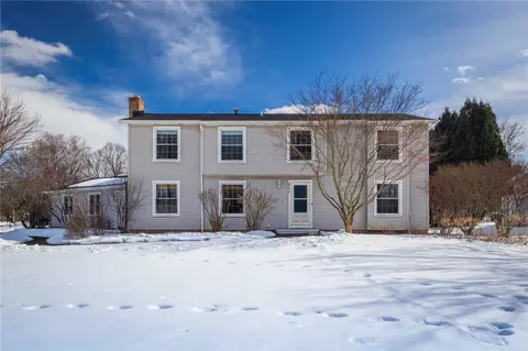 311 Avalon Dr, Rochester, NY 14618