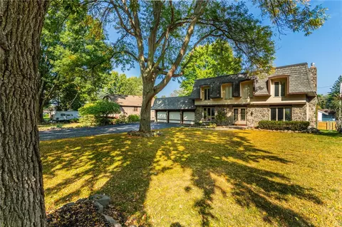157 Cherry Creek Ln, Greece, NY 14626