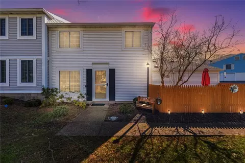 181 Greenway Blvd, Riga, NY 14428