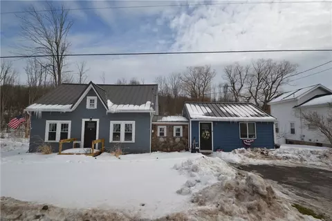 1762 Route 21, Palmyra, NY 14522
