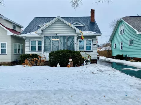 60 Devitt Rd, Rochester, NY 14615