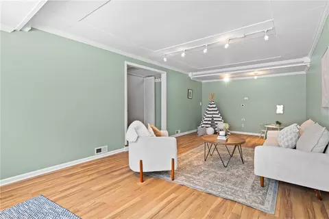 126 Salem Rd, Irondequoit, NY 14622 photo 6