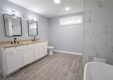 Bath - 530 Hayts Rd, Enfield, NY 14850 photo 3 of 6