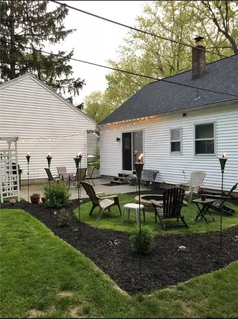 Exterior - 544 Glenview Ct, Webster, NY 14580 photo 4 of 7