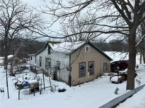 3420 Williams Rd, Marcellus, NY 13108