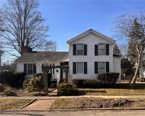 25 Grover St, Wellsville, NY 14895