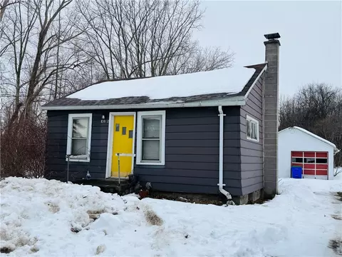 3812 Richs Corners Rd, Albion, NY 14411