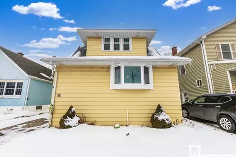 38 Hawthorne Ave, Buffalo, NY 14223