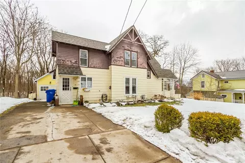 30 Cherry St, Lyons, NY 14489 photo 3