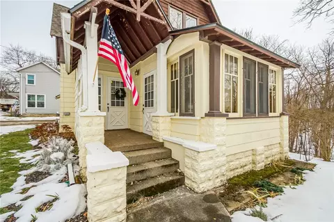 30 Cherry St, Lyons, NY 14489 photo 4