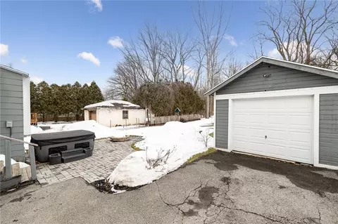 890 Phillips Rd, Webster, NY 14580 photo 31